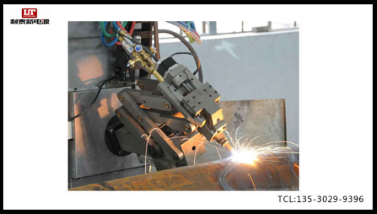 激光切割機如何選配交流穩(wěn)壓器？