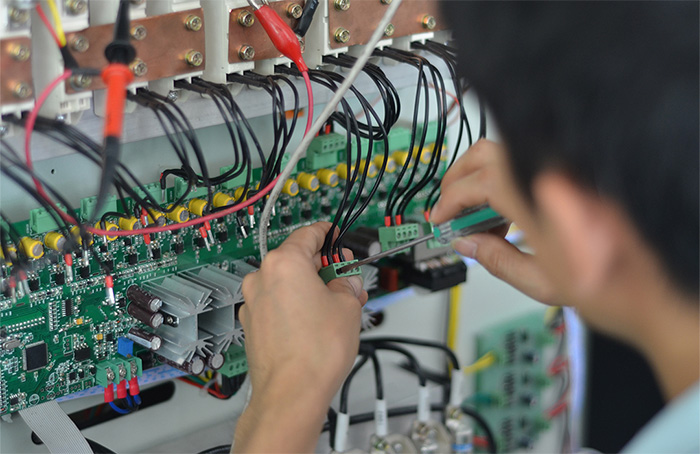 模擬用電工作環(huán)境